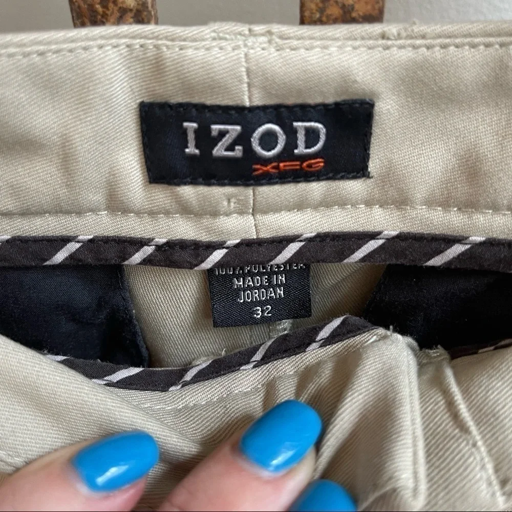 Izod XFG Golf Shorts Tan Khaki Pleated Chino Men's‎ Size 32